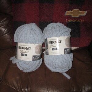 2 Yarnspirations Bernat Blanket BIG Yarn in SKY 51013  light blue